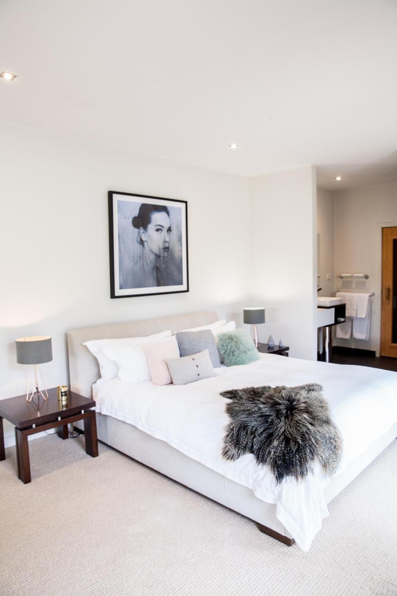 Polperro Villas Red Hill Room photo