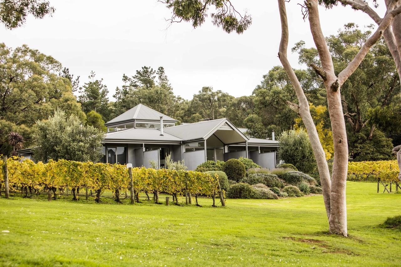 Polperro Villas Red Hill Exterior photo