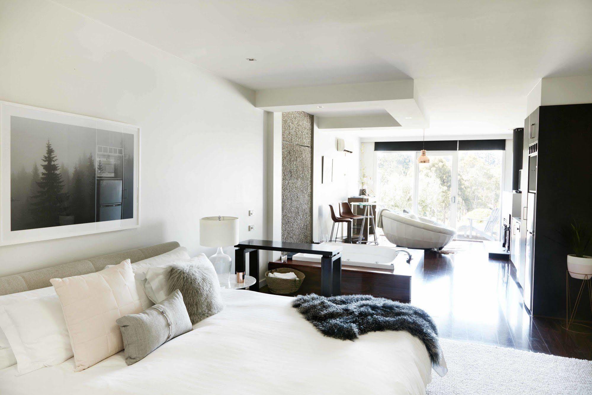 Polperro Villas Red Hill Exterior photo